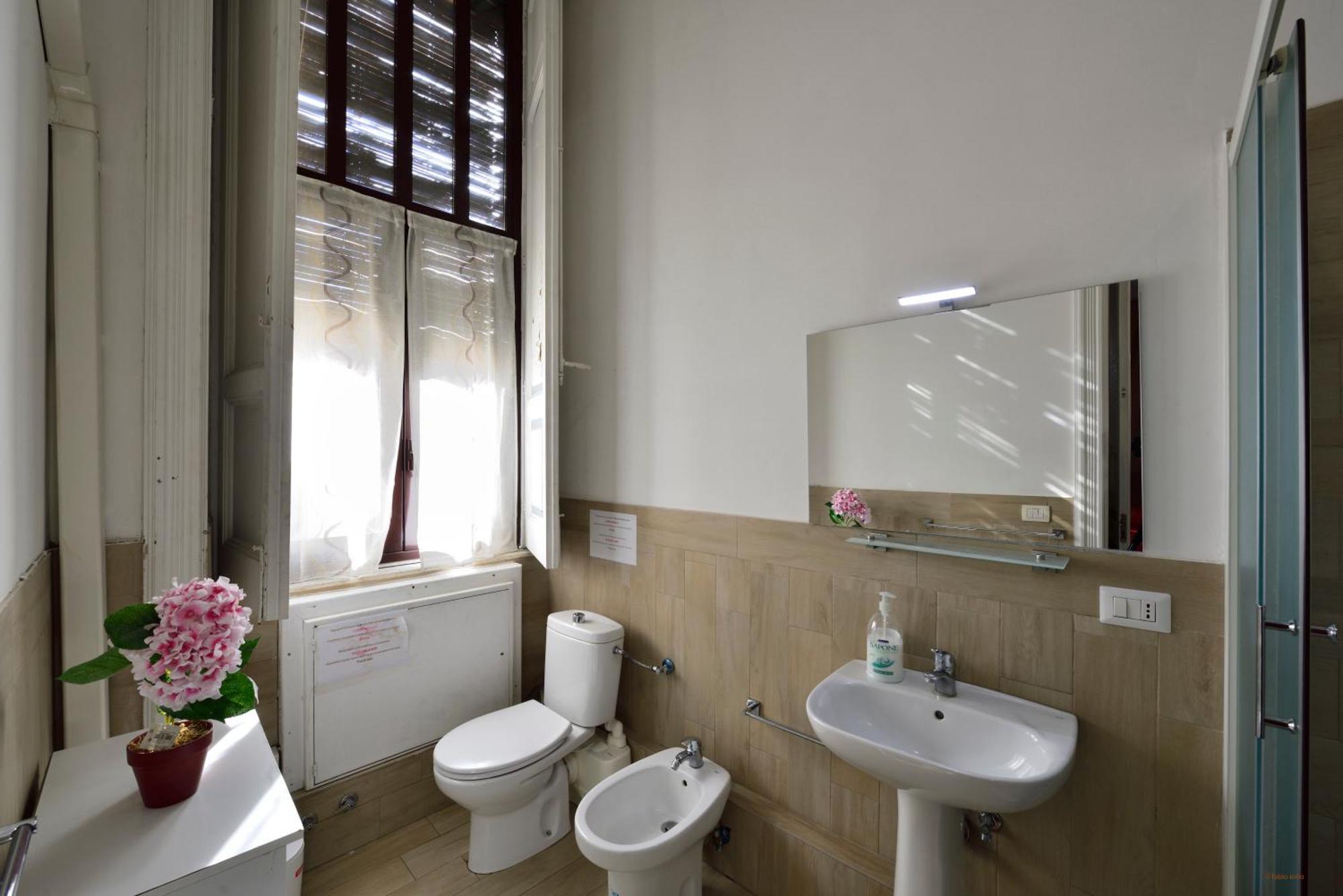 A Casa Di Laura Bed & Breakfast คาตาเนีย ภายนอก รูปภาพ