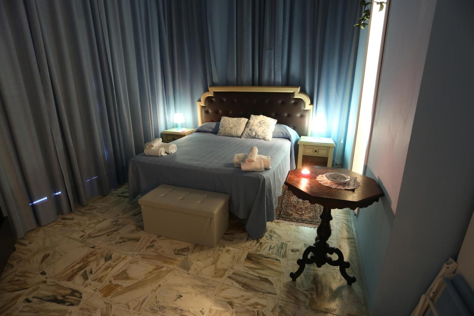 A Casa Di Laura Bed & Breakfast คาตาเนีย ห้อง รูปภาพ