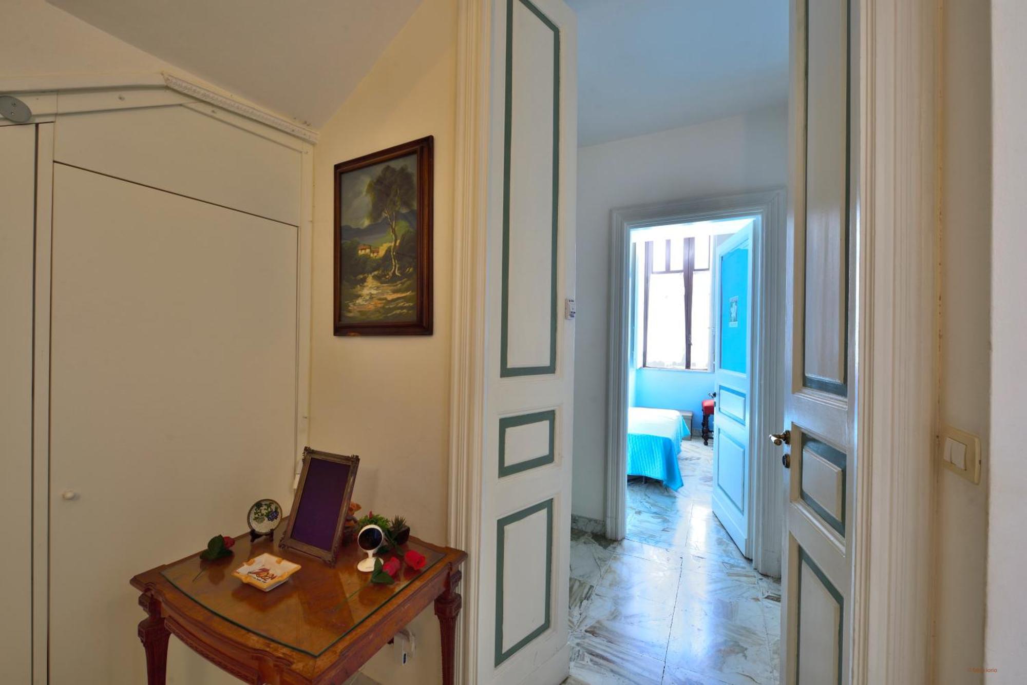 A Casa Di Laura Bed & Breakfast คาตาเนีย ภายนอก รูปภาพ